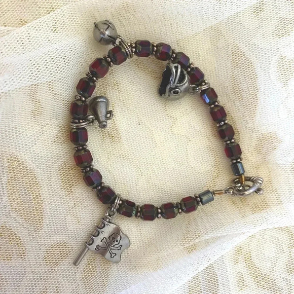 NWT Sports Buccanner Pirate Handmade Bracelet with Cute Silverplated charms - Picture 6 of 6
